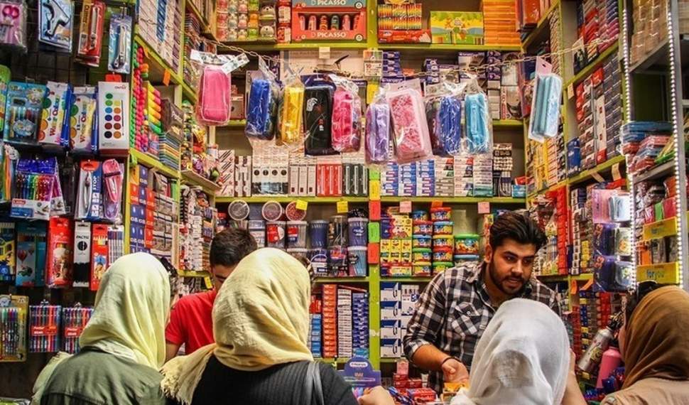 بوی ماه مهر با چاشنی گرانی قیمت لوازم‌التحریر/مهر گِره از کسادی بازار نوشت‌افزارها باز نکرد