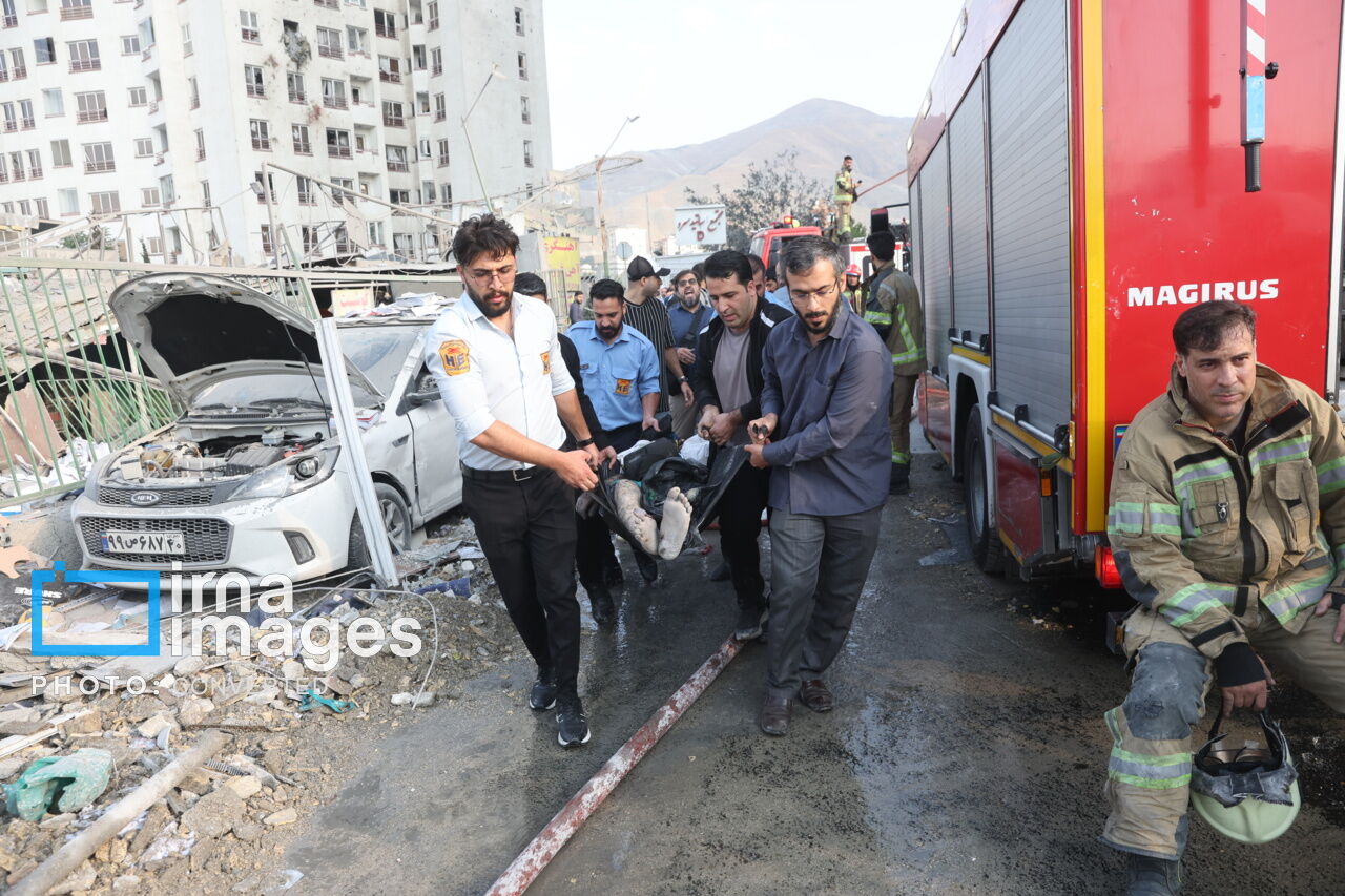 ققنوس، داستان نیست؛ ققنوس ماییم!