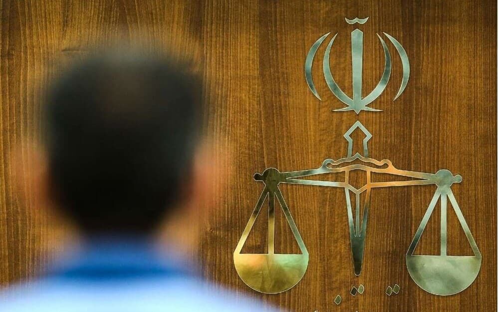پرونده وطن‌فروشان فوری بررسی می‌شود